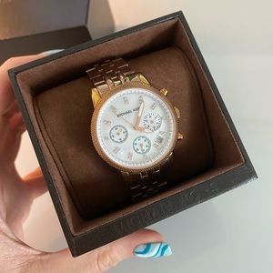 Women’s Michael Kors Rose Gold Watch